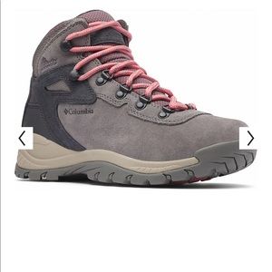 Columbia newton hiking boot gray / pink brand new